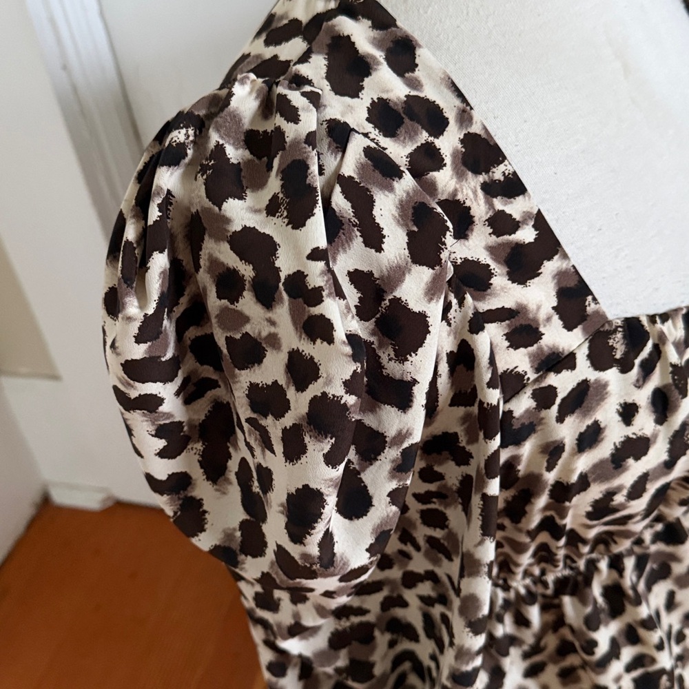 Topshop Puff Sleeve Animal Print Peplum Blouse Size 8 - Picture 3 of 7